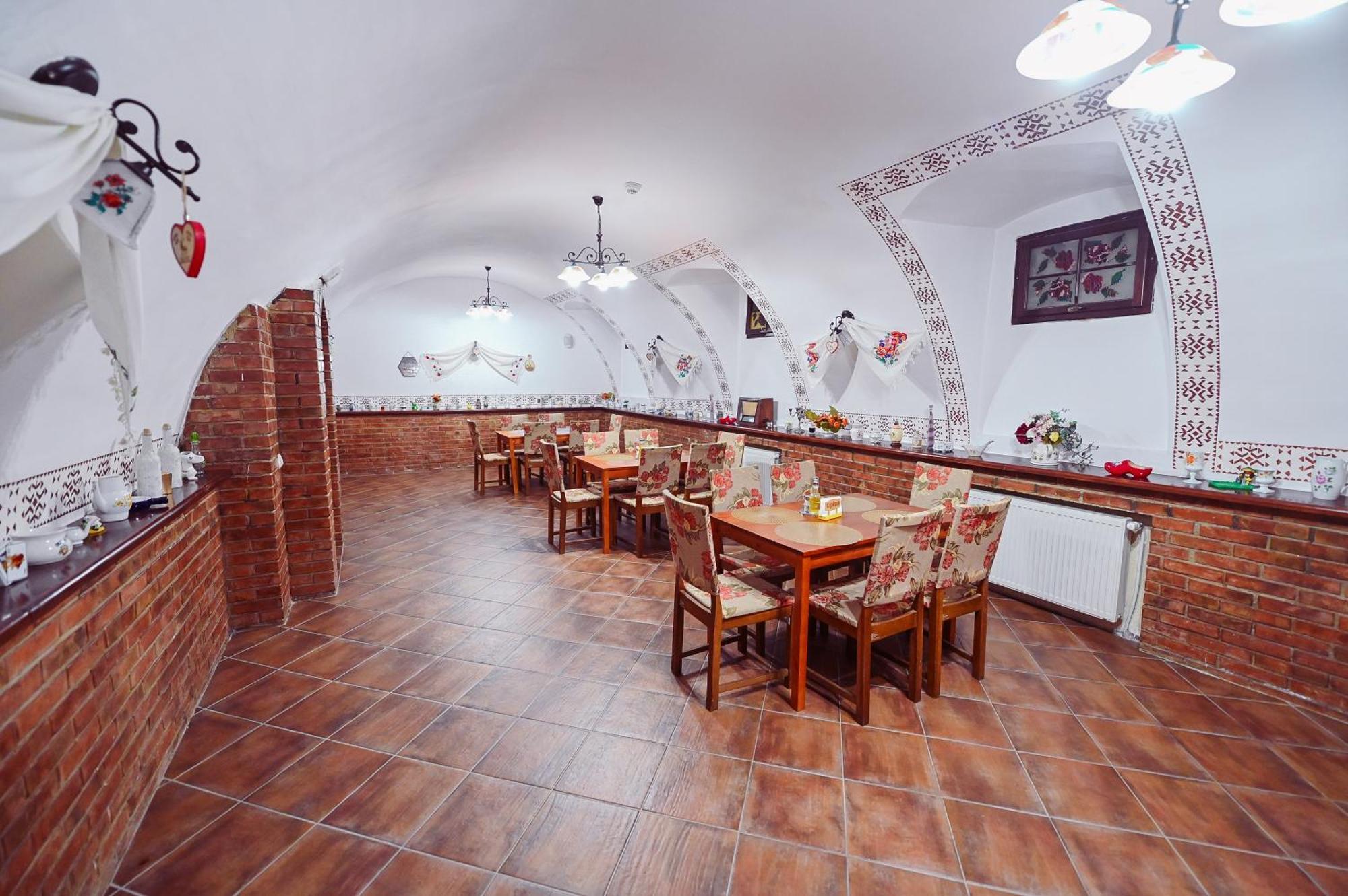 Conacul Domnesc Scheia Exterior foto
