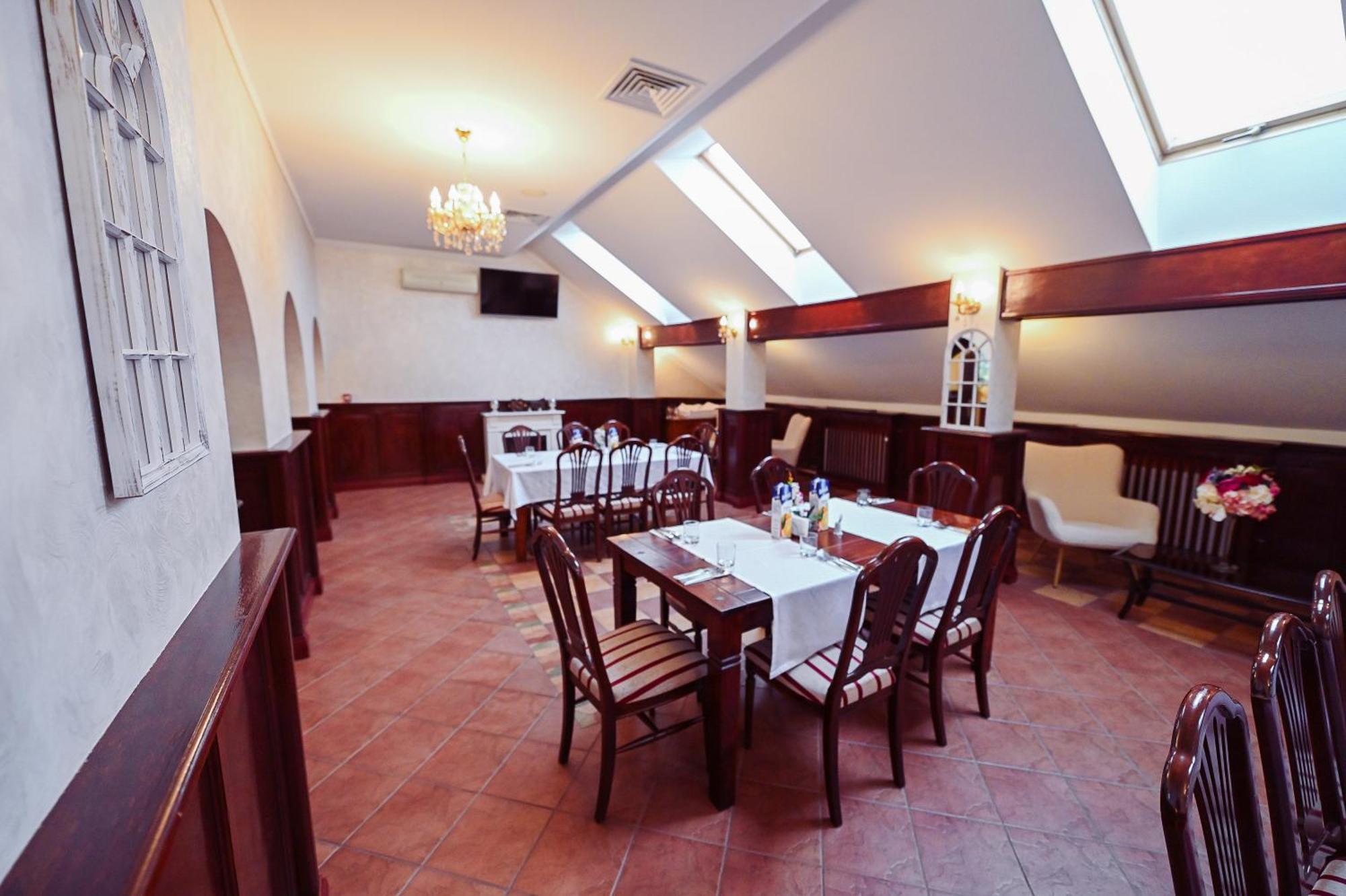 Conacul Domnesc Scheia Exterior foto